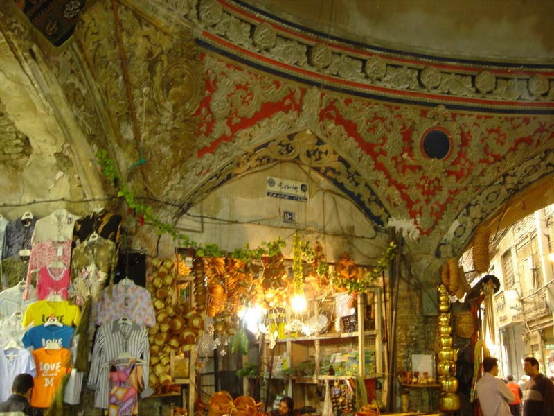 Decorative Han In Bazaar Bozorg